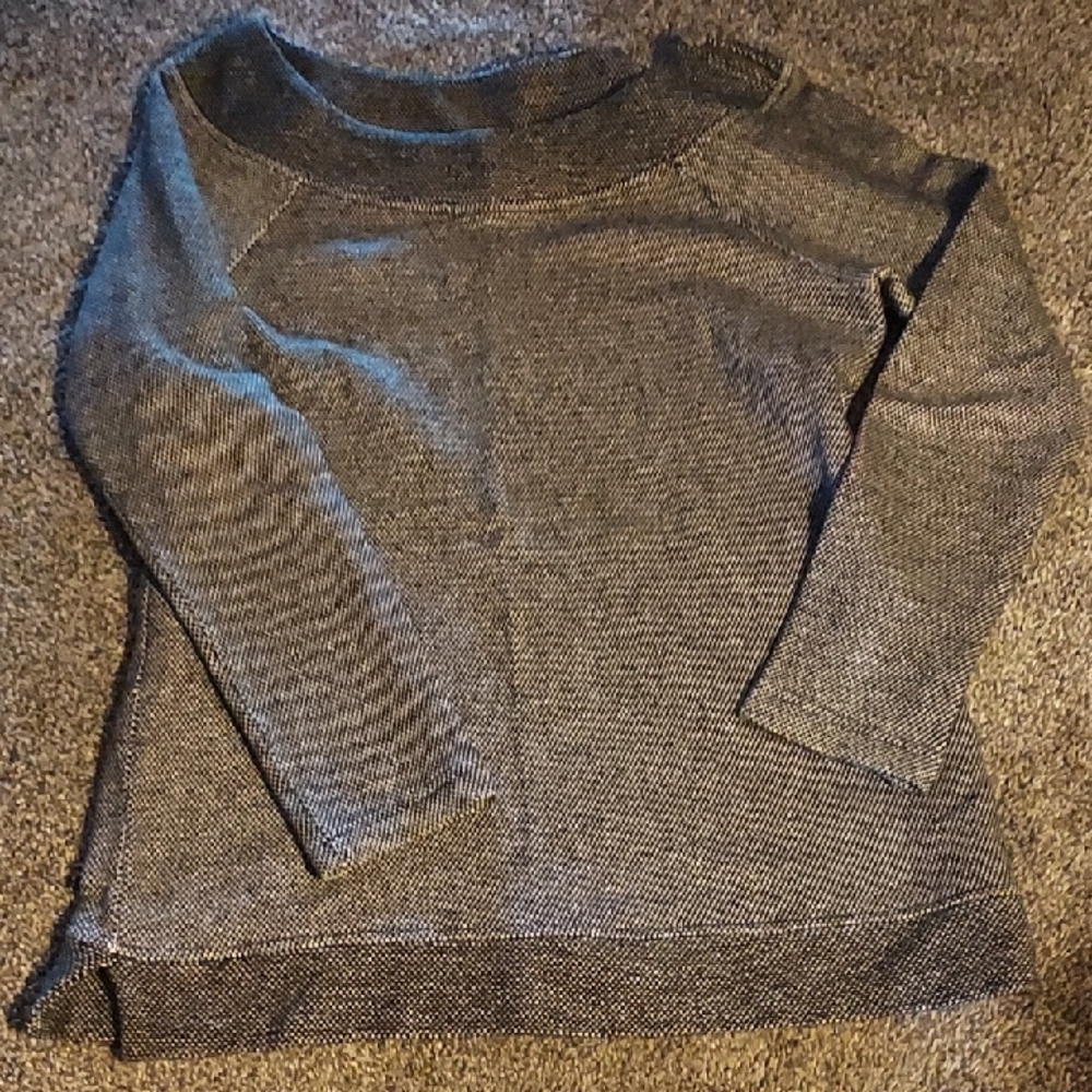 LOFT Off-the-Shoulder Gray Sweatshirt Style
